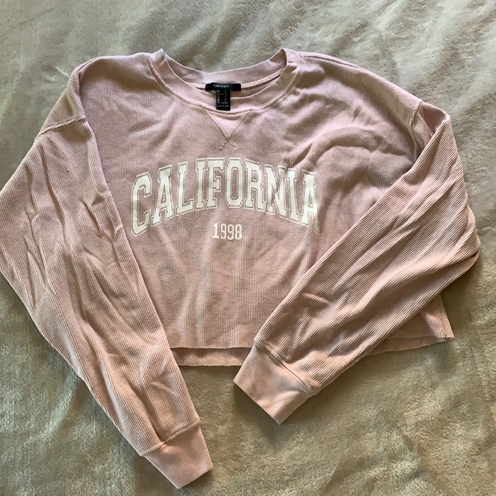 Long sleeve crop top